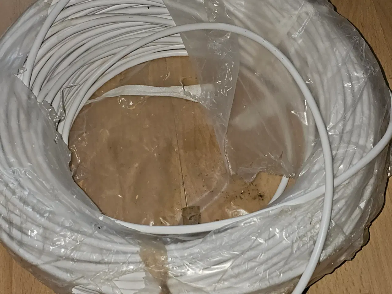 Billede 2 - NY RULLE HVIDT 2-LEDER KABEL - PERFEKT TIL HØJTTAL