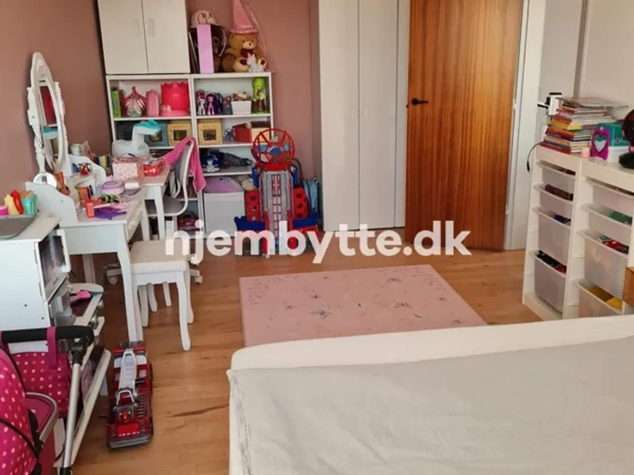 Billede 8 - Hjembytte - Lindeholmen