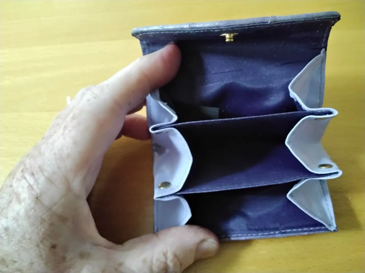 Billede 3 - Stor taske og lille pung