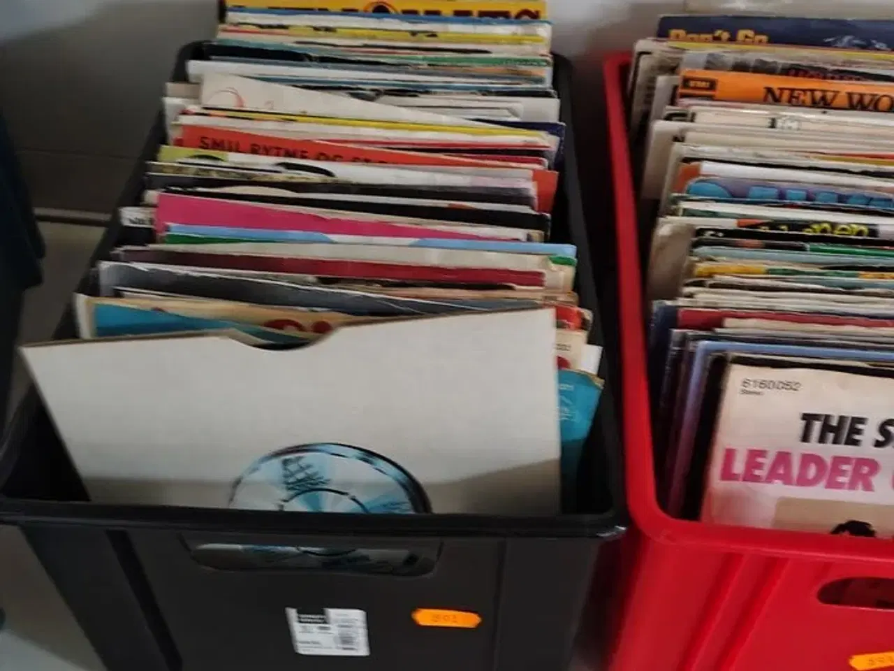 Billede 3 - Parti singler