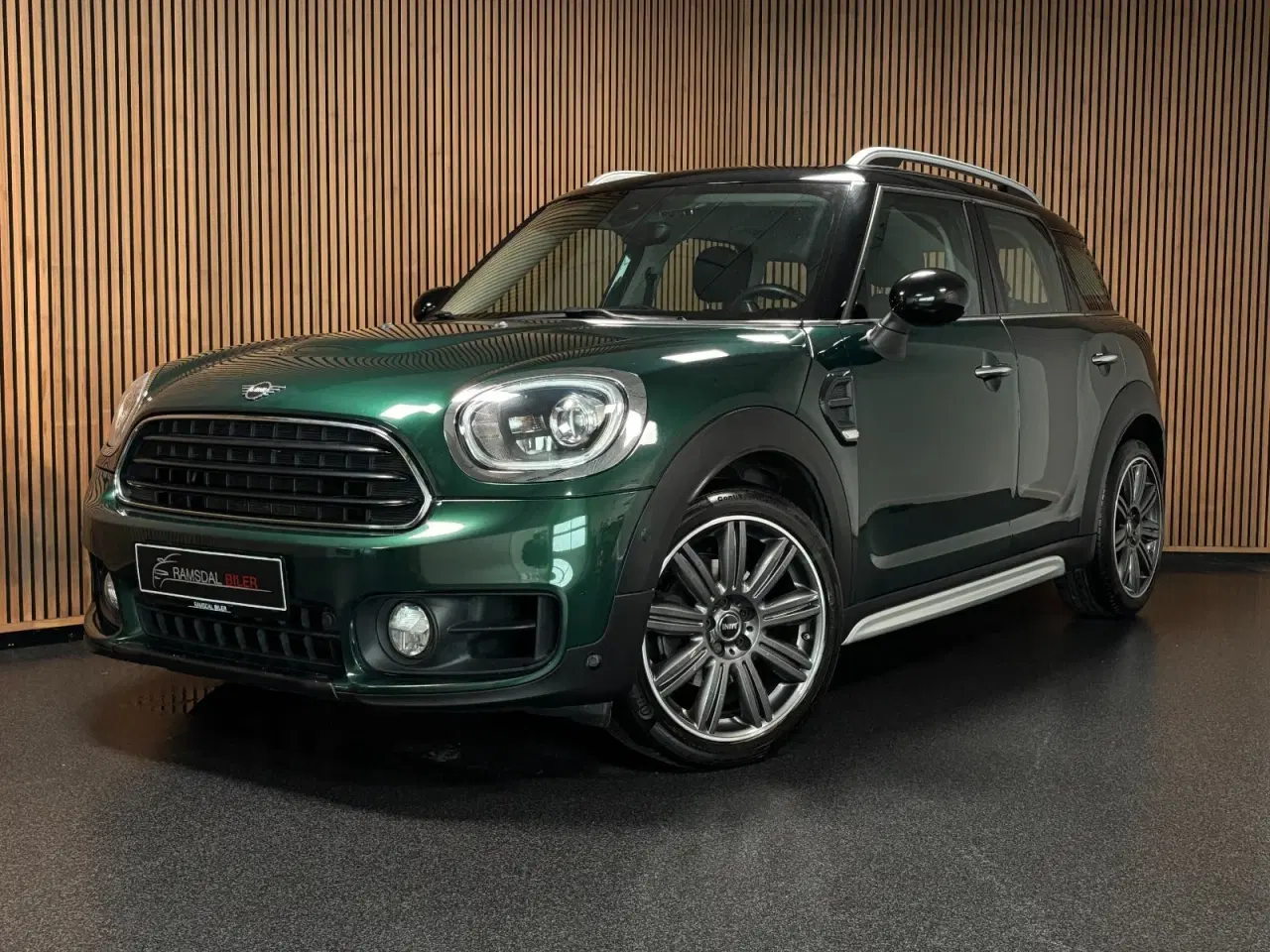 Billede 1 - MINI Countryman Cooper 1,5 Essential aut.