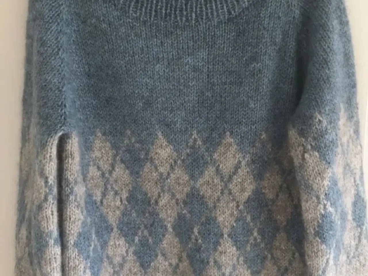 Billede 1 - Dame sweater i økologisk uld