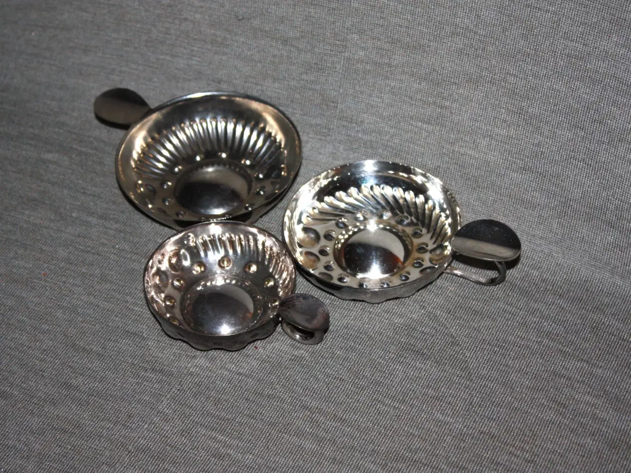 Billede 2 - Vinsmagekop / Tastevin / vinsmagning skål 8,5 cm