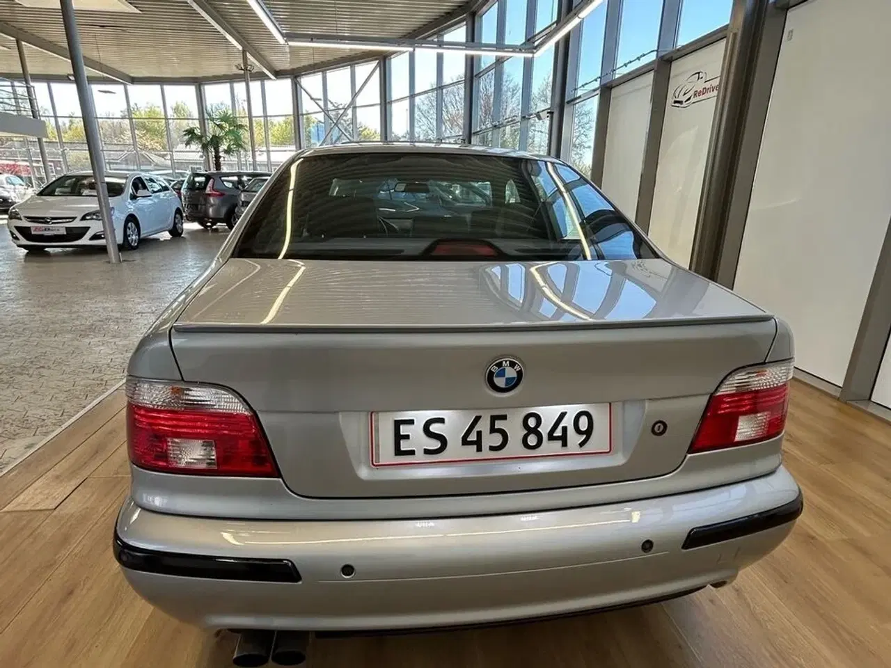 Billede 5 - BMW 528i 2,8 193HK Aut.