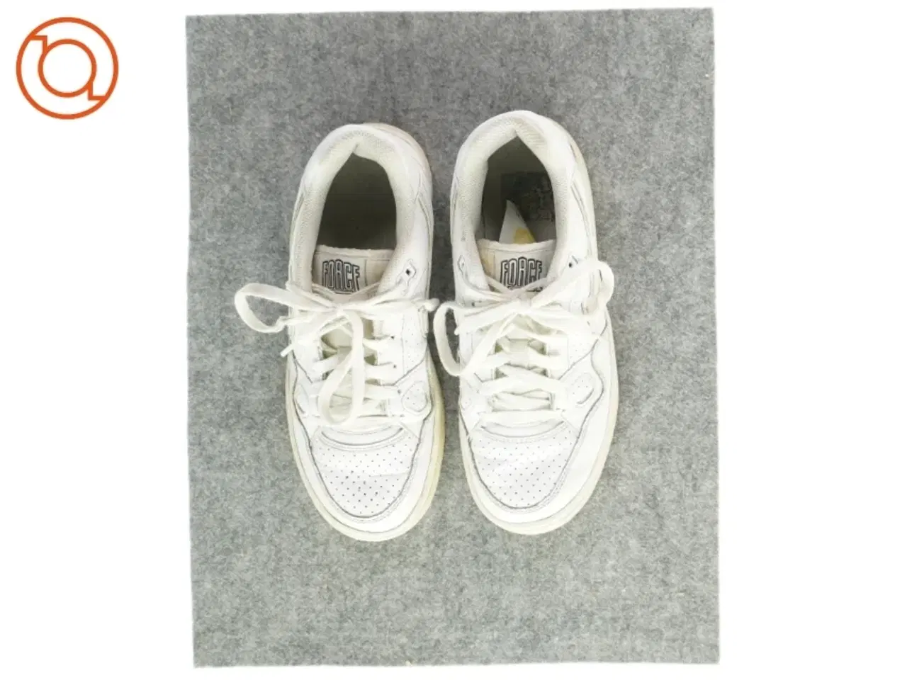 Billede 3 - Nike Sneakers (str. 38,5)