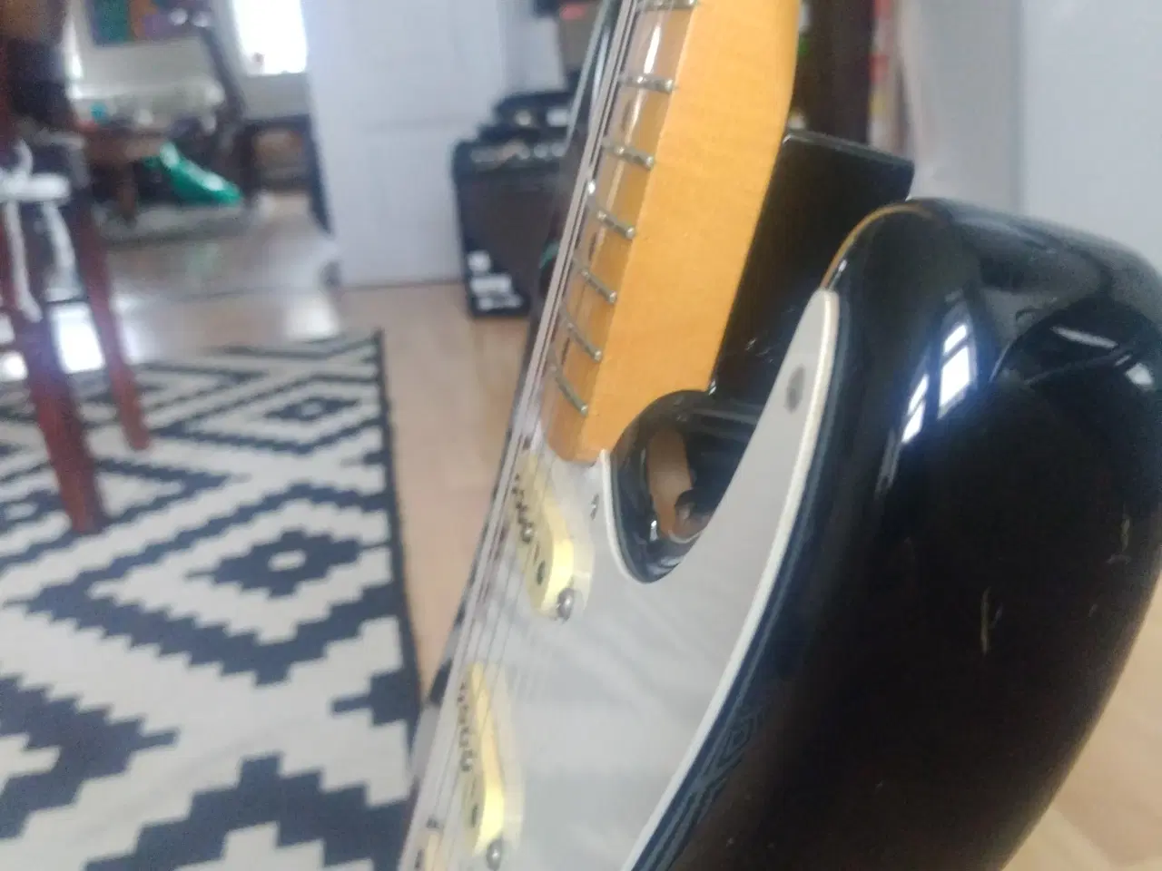 Billede 2 - ESP Seymour Duncan Stratocaster proff.