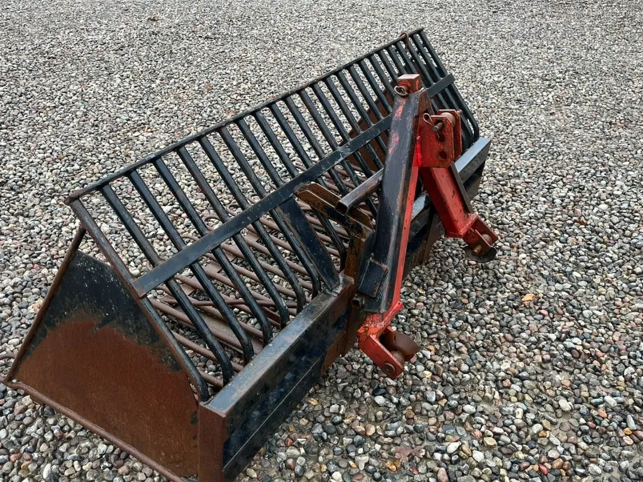 Billede 3 - - - - Roeskovl / Stengreb Med A-ramme ophæng