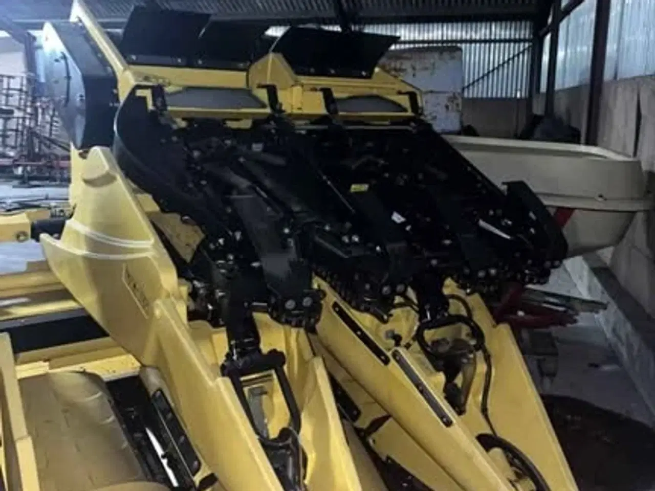 Billede 3 - New Holland F8 plukkebord til majs - årgang 2024