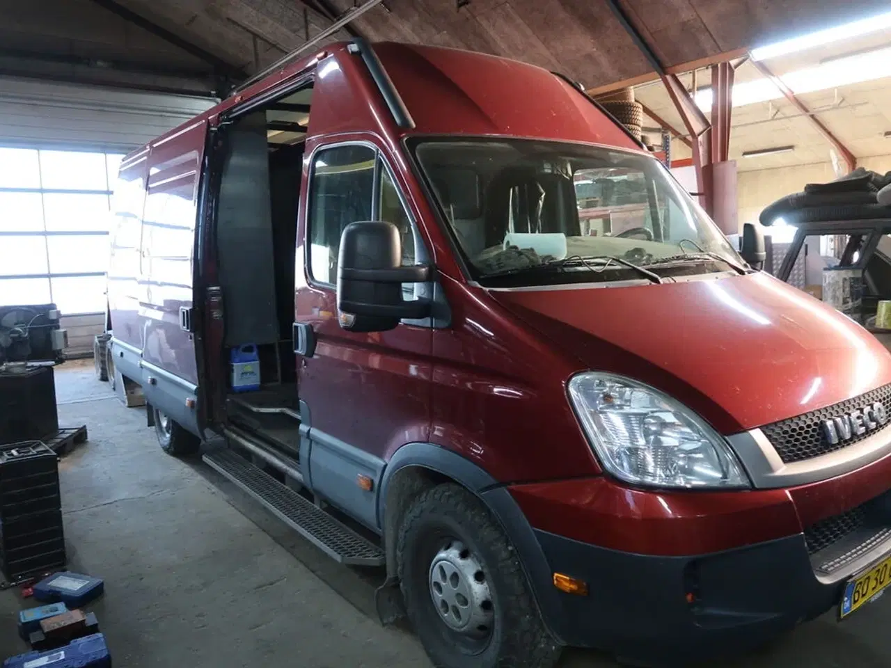 Billede 6 - Varebil IVECO 35s14av (15,6m3)eu4 (indhold bag i bilen medfølger ikke)