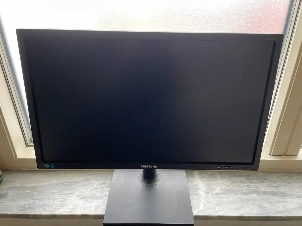 Billede 1 - Samsung 24" pc skærm