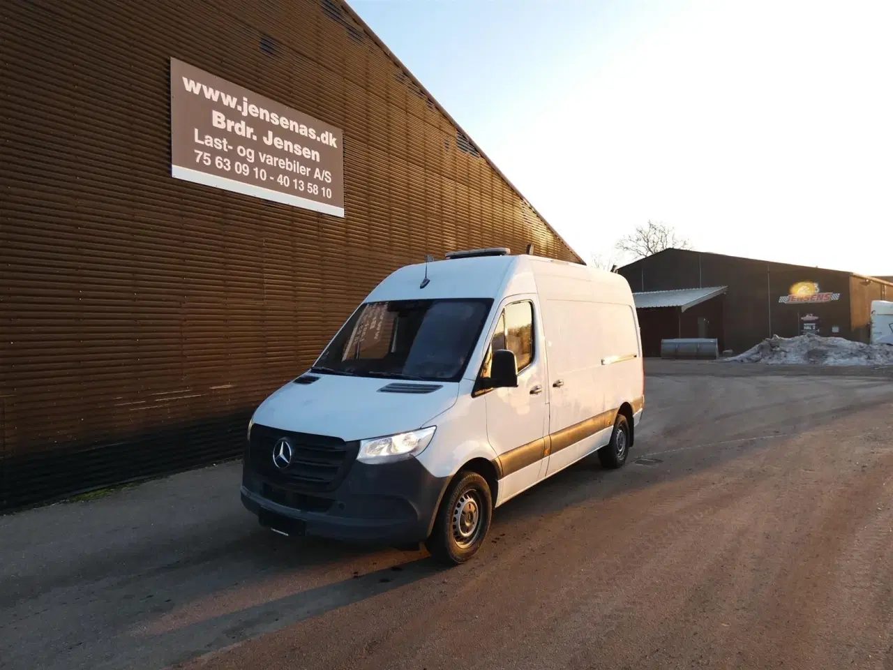 Billede 2 - Mercedes-Benz Sprinter 317 2,0 CDI A2 H2 RWD 9G-Tronic 170HK Van Aut.