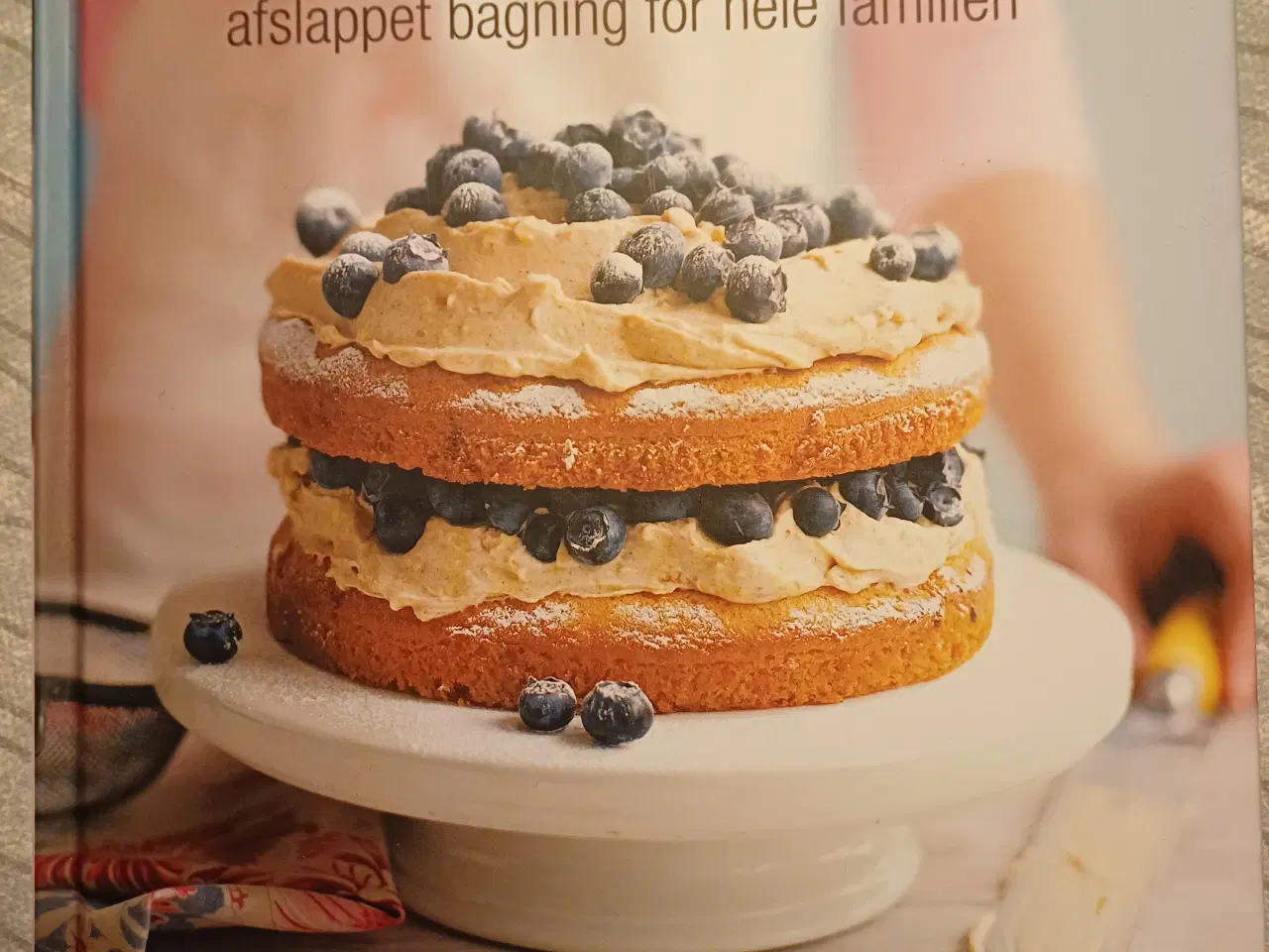 Billede 1 - Weekendbagning afslappet bagning for hele familien