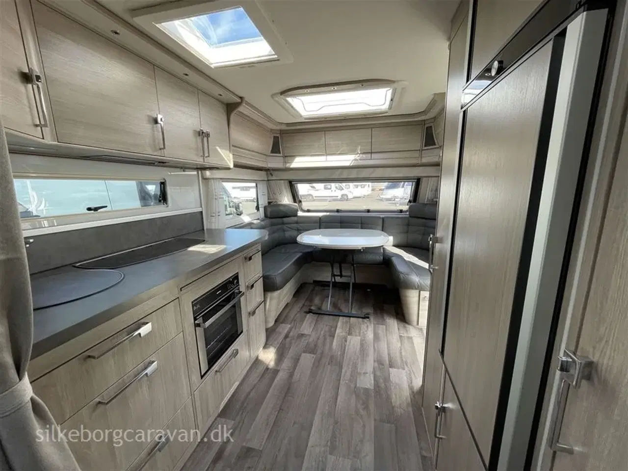 Billede 10 - 2023 - Kabe Smaragd 520 XL KS Queen Selction