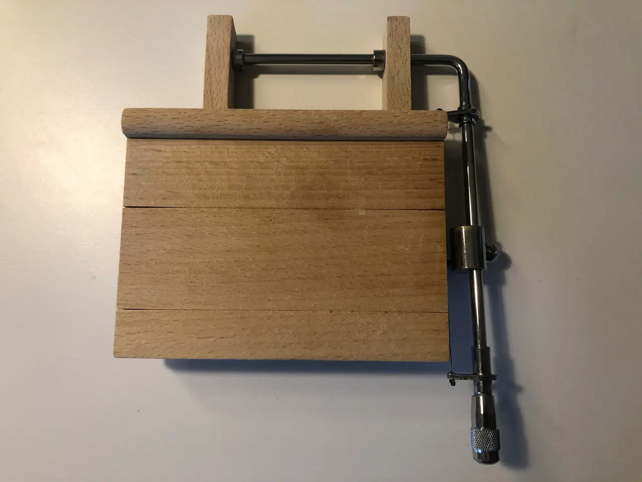 Billede 1 - Osteskærer i træ - "ostemik"