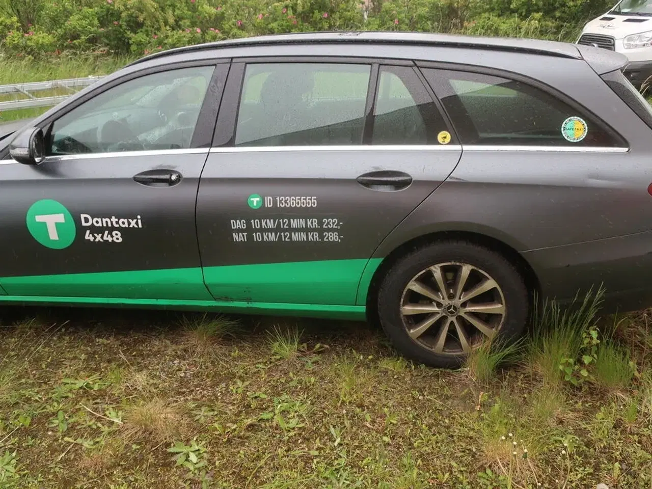 Billede 2 - Personbil MERCEDES E200d (momsfri) (uden afgift)