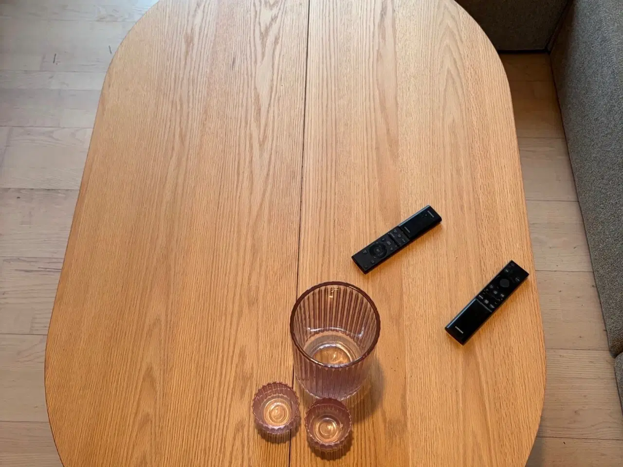 Billede 1 - Sofabord med trælook 