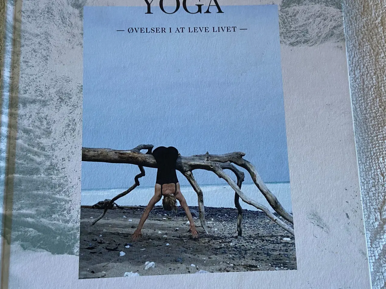 Billede 1 - Yoga - øvelser i at leve livet