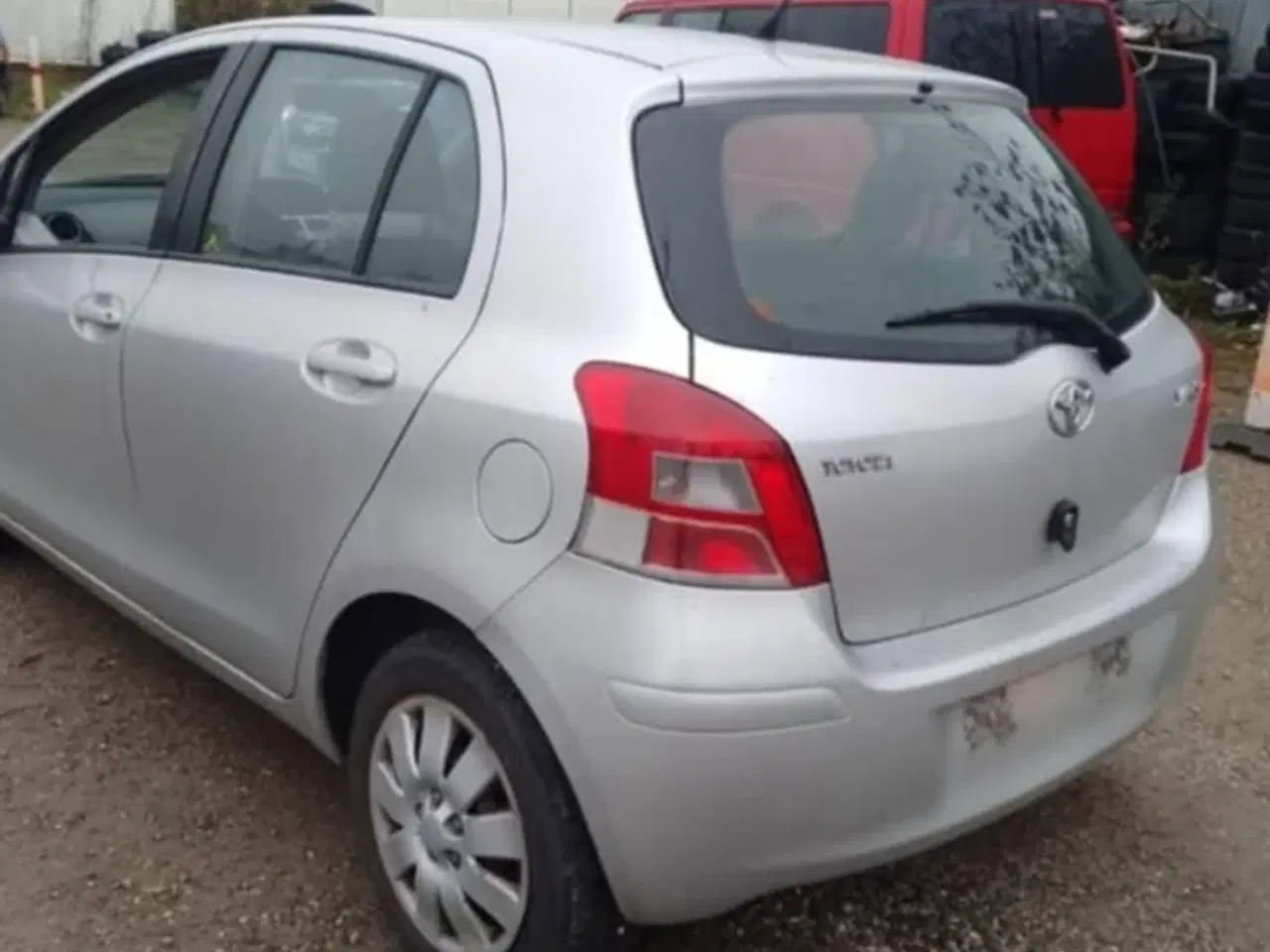 Billede 3 - Toyota Yaris, 1,4 Diesel, 2010 med partikelfilter