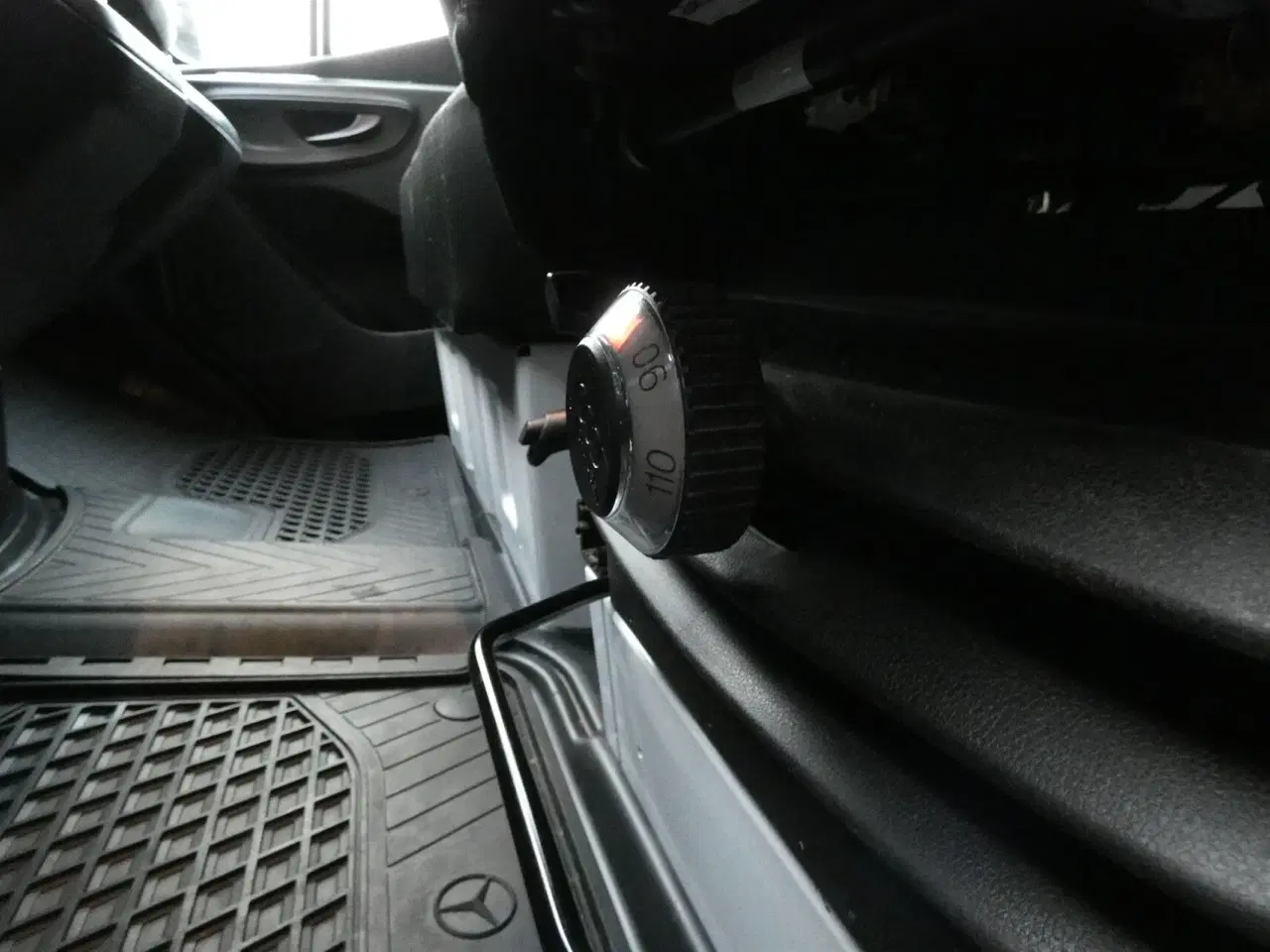 Billede 14 - Mercedes-Benz Sprinter 317 2,0 CDI Alu.kasse m./lift RWD 9G-Tronic 170HK Ladv./Chas. Aut.