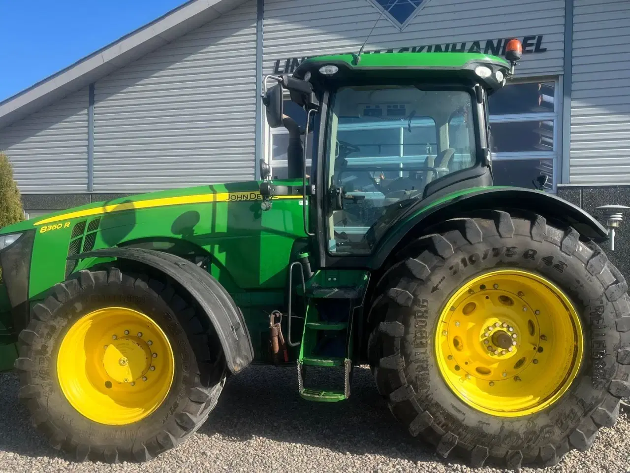 Billede 11 - John Deere 8360R Med frontlift og faststeer