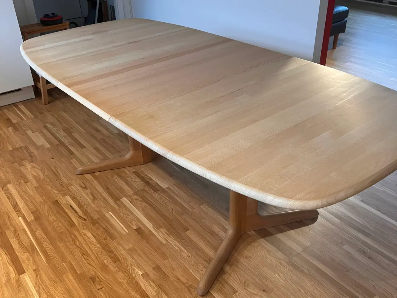 Billede 2 - Skovby spisebord med tillægsplader 