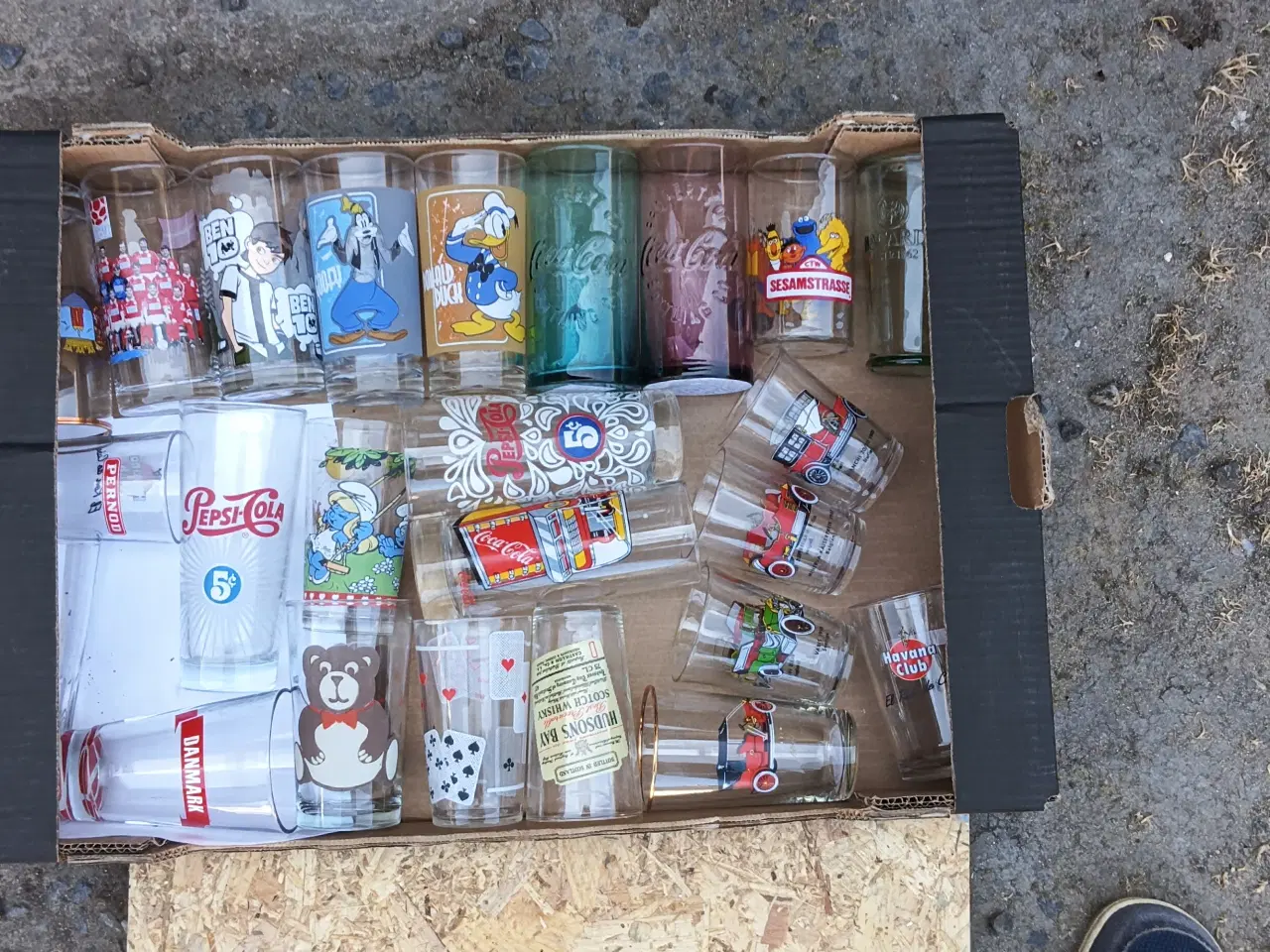 Billede 14 - Samler glas sælges.