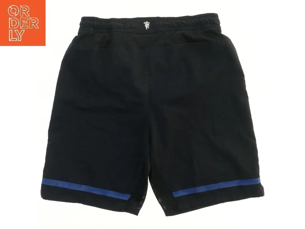 Billede 2 - Manchester United shorts fra Nike (str. 152)