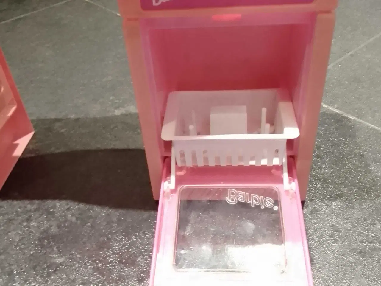 Billede 2 - Barbie opvaskemaskine fra 1994