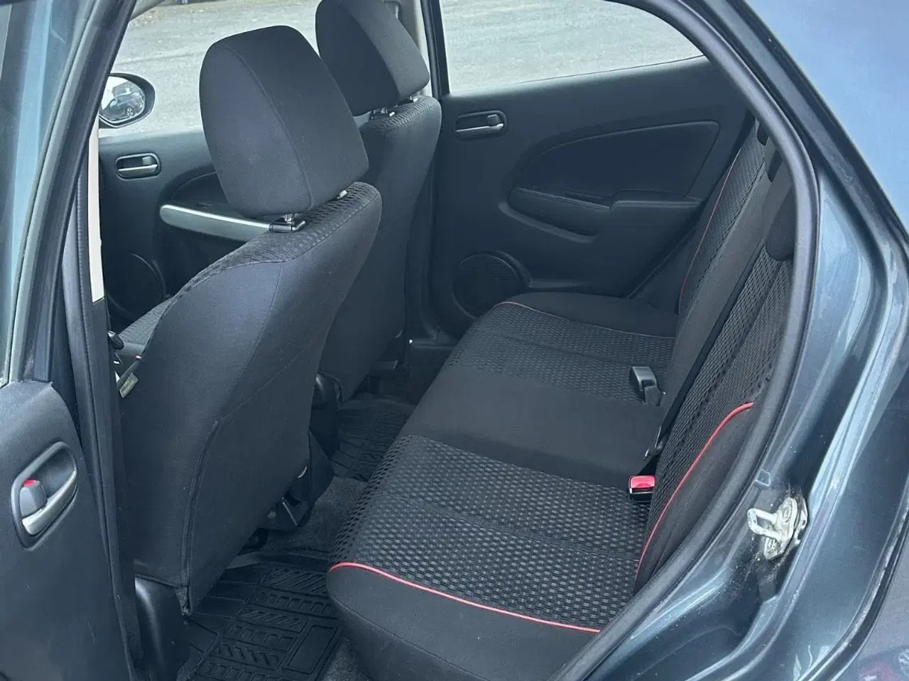 Billede 9 - Mazda 2 1,3 Takara Edition