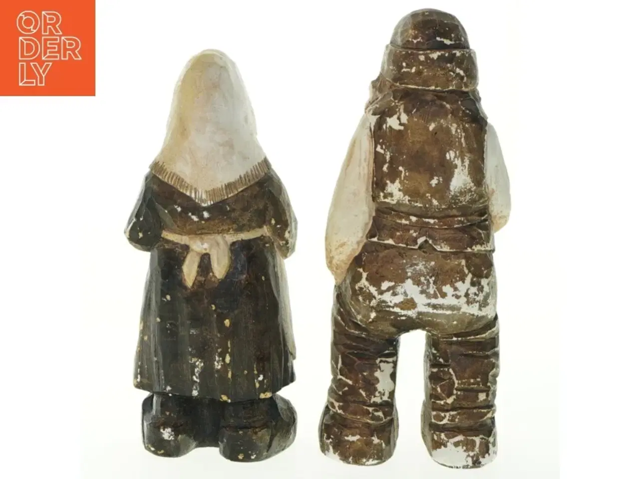 Billede 3 - Træfigurer af mand og kvinde, 20 cm (str. 20 cm)