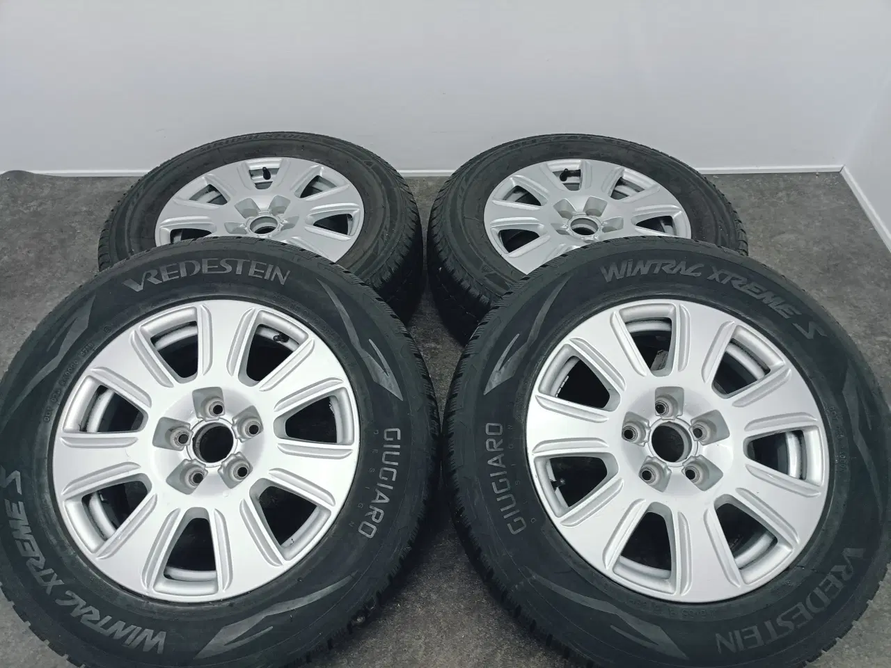 Billede 3 - 5x112 16" ET33 nav 57,1ø AUDI SUV vintersæt