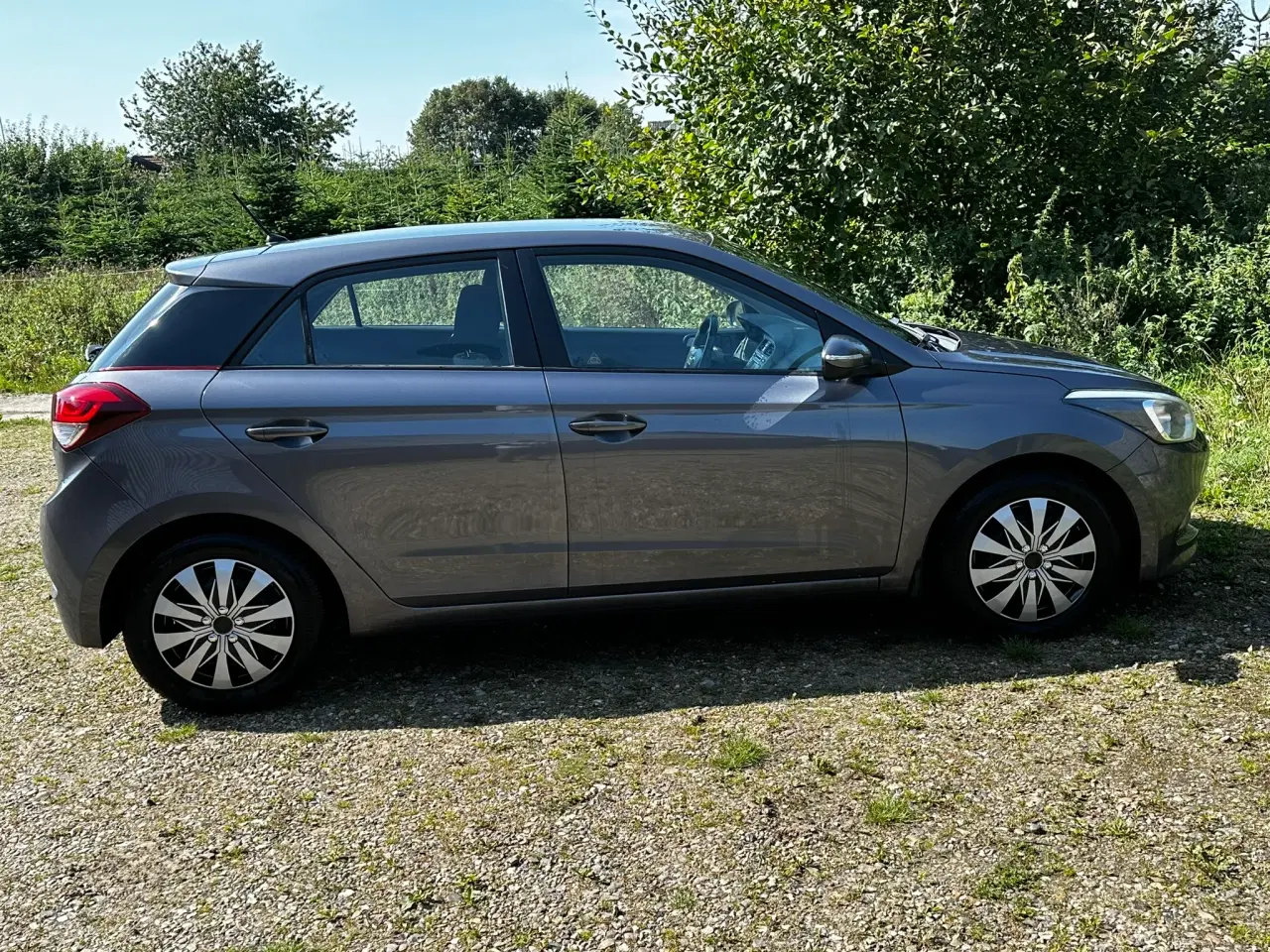 Billede 2 - Til Salg: Hyundai i20 1.1 CRDi 2016