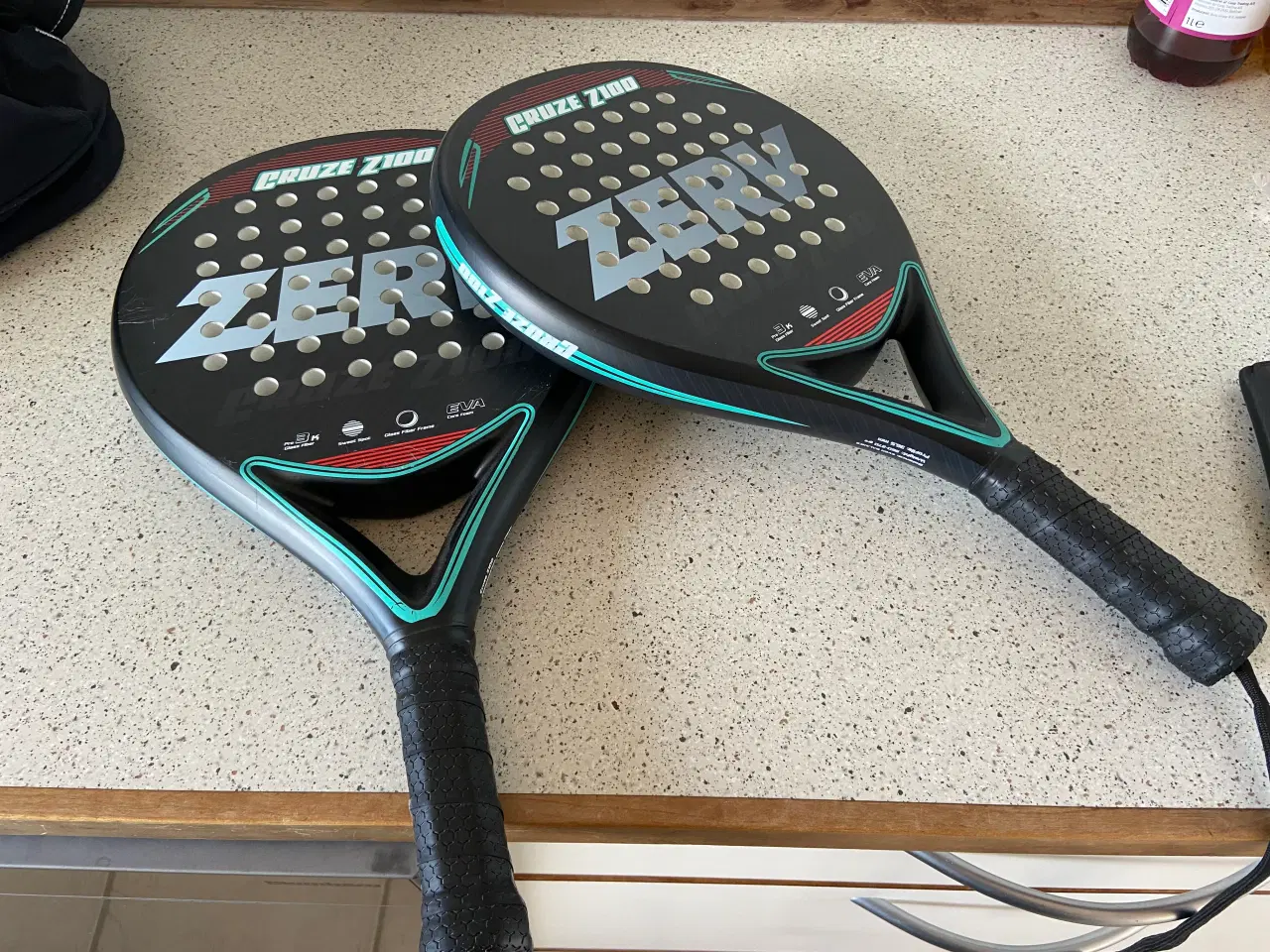 Billede 3 - Padel taske og 2 bat