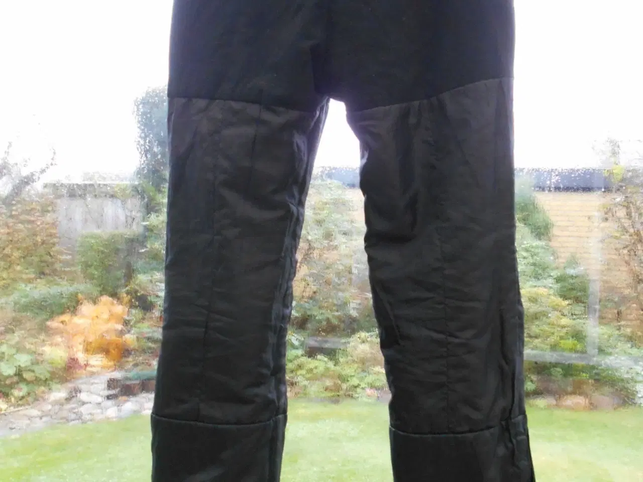 Billede 8 - Skibukser NYE Nanok str.12 år