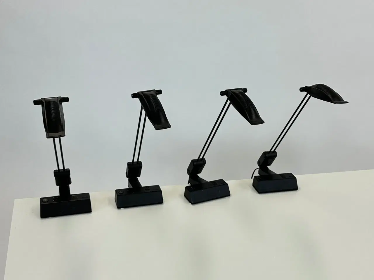 Billede 1 - Sæt af 4 Luxo Falcon bordlamper