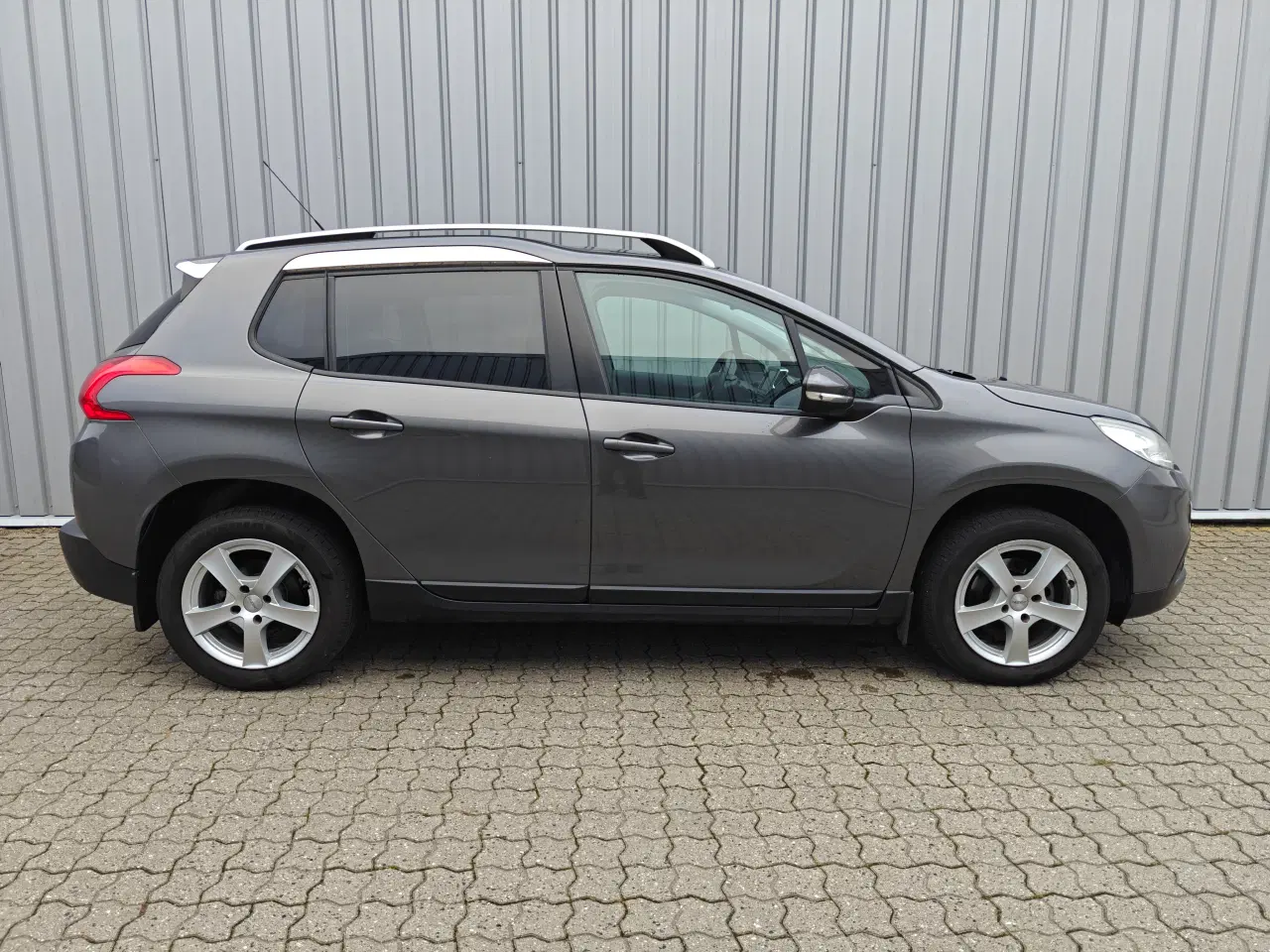 Billede 3 - 2015 Peugeot 2008 1,2 VTi 82 Active Sky 5d