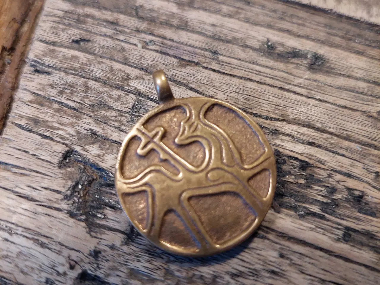 Billede 1 - Museumssmykke, Gud's Lam