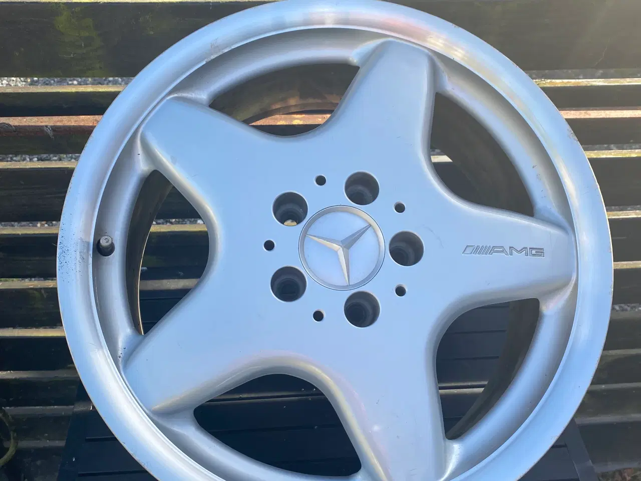 Billede 2 - Amg fælg i fin stand har været til en c36 Amg. 