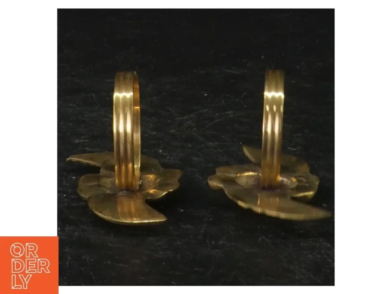 Billede 2 - Serviet messing ringe med rose motiv