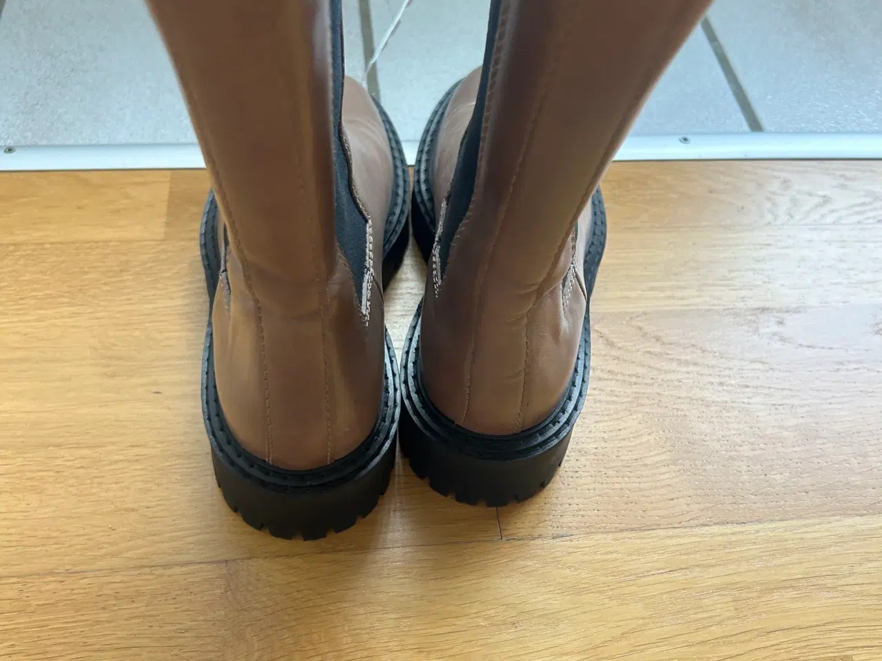 Billede 3 - Ny/ ubrugt Läst dame/pige støvler str. 38