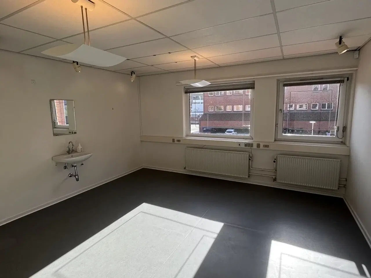 Billede 6 - Lys kontor til leje på Åboulevarden 40, Østjylland.