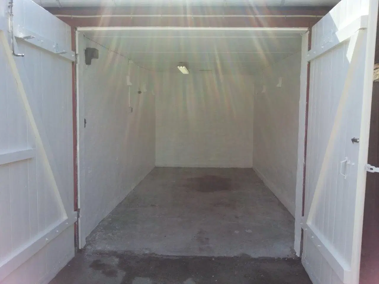 Billede 2 - Garage/lager – 18 m² i Valby tæt ved Sydmotorvejen