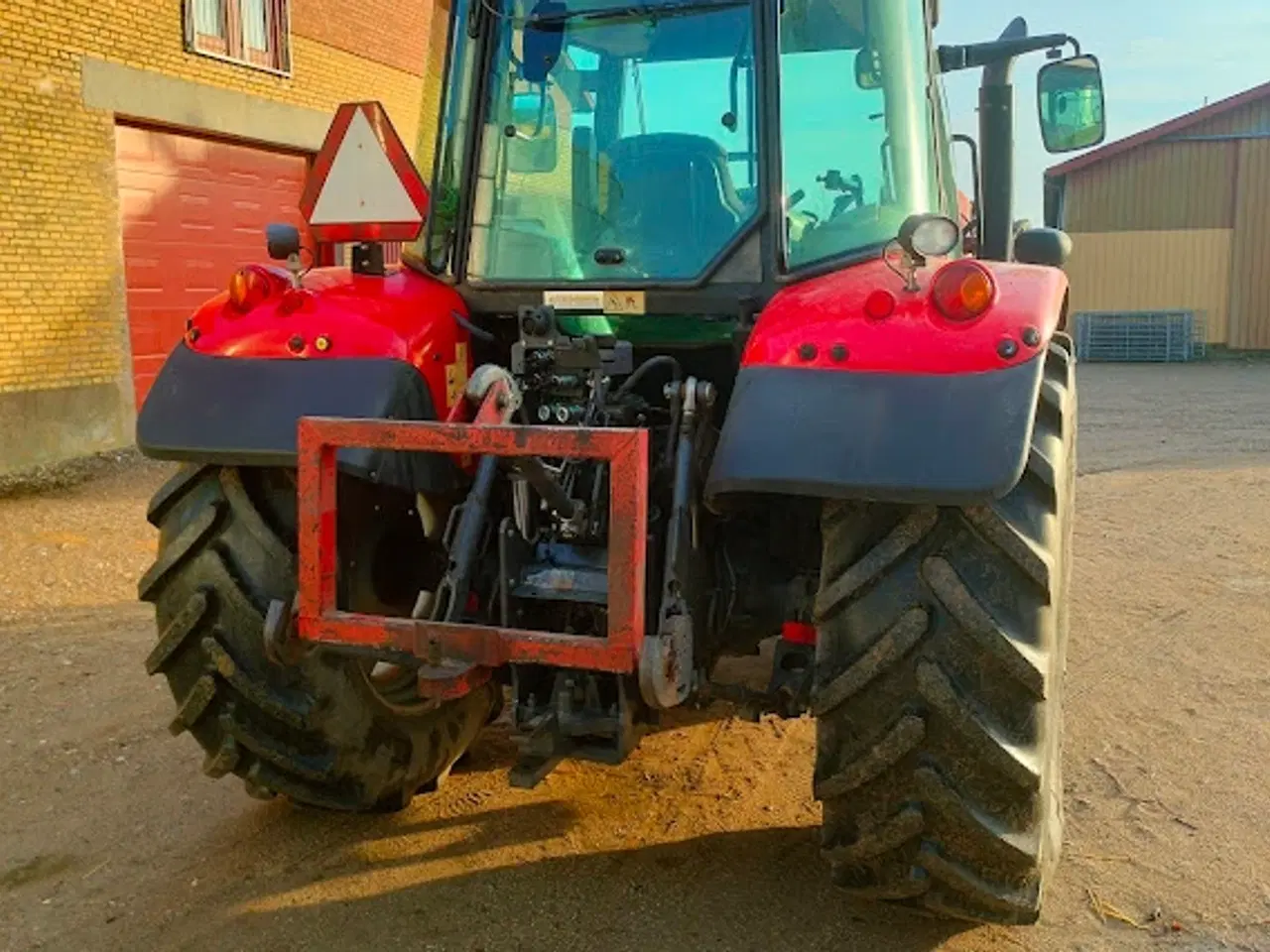 Billede 3 - Massey Ferguson 5612 4 WD Traktor med frontlæsser