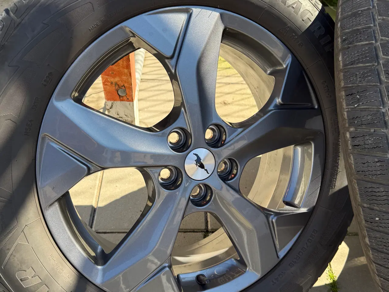 Billede 4 - Originale Ford Mustang Mach-E vinterfælge 18” 