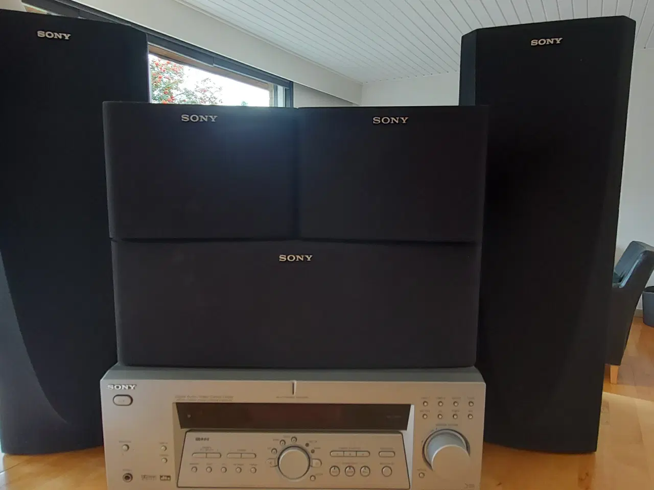 Billede 1 - Sony STR-DE675 – Komplet 5.1 Surround Sound system