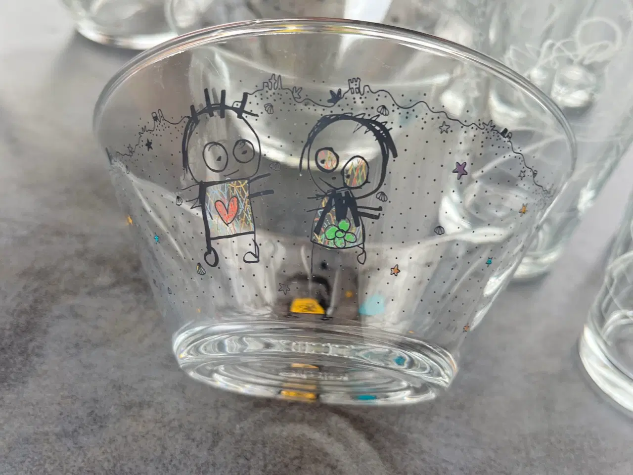 Billede 2 - Glas med børnemotivet