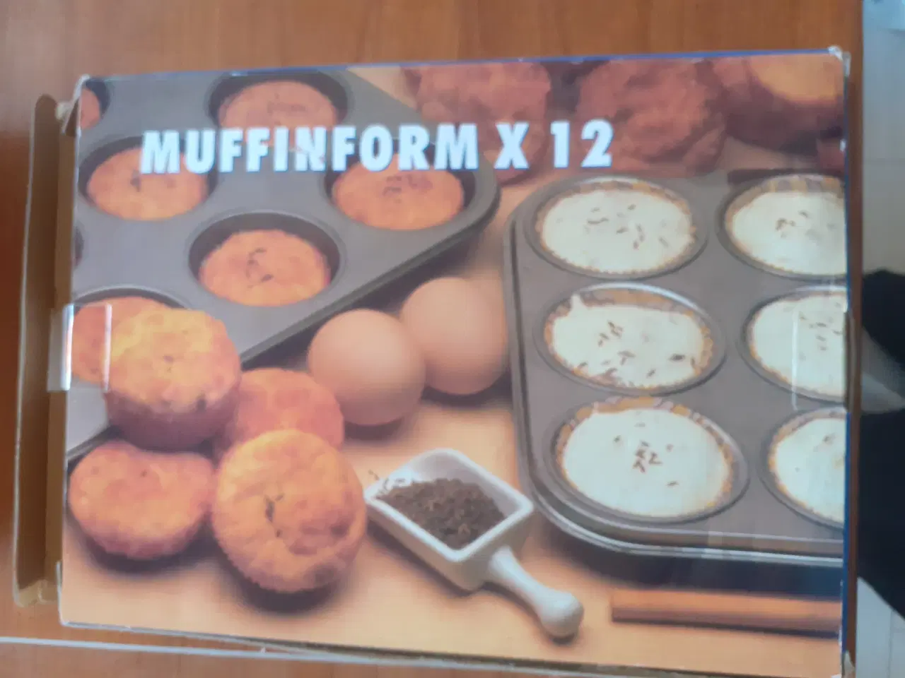Billede 1 - Muffinform ×12 non stick belægning 