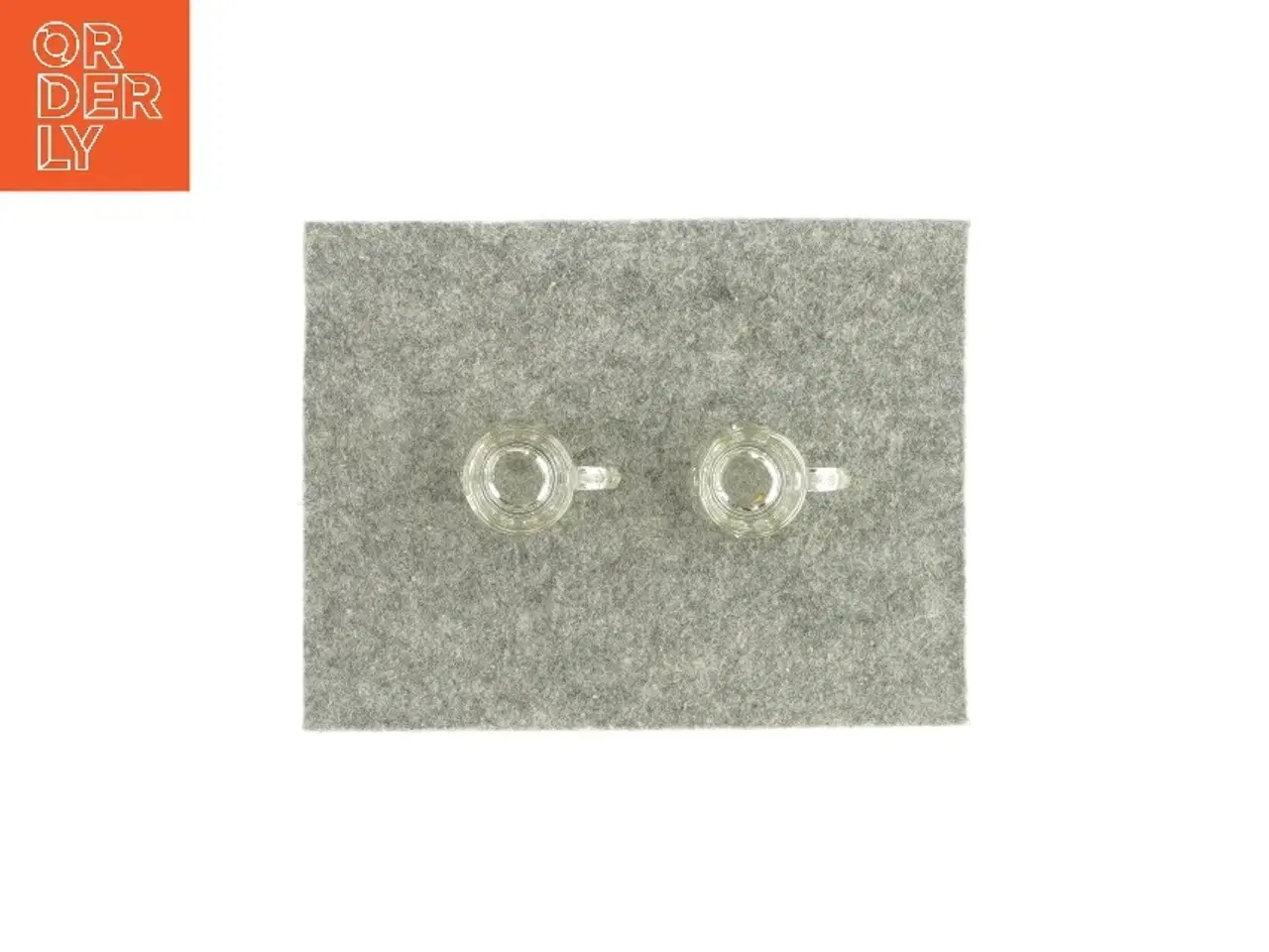 Billede 2 - 2 små shotsglas  (str. HØ: 5x4)