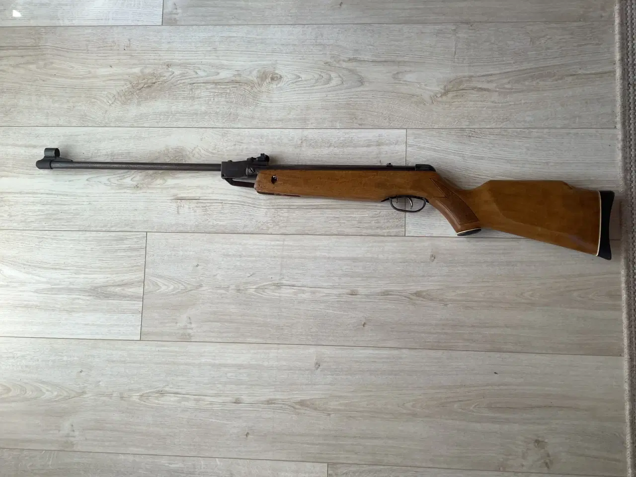 Billede 1 - Luftgevær Gamo Magnum 2000