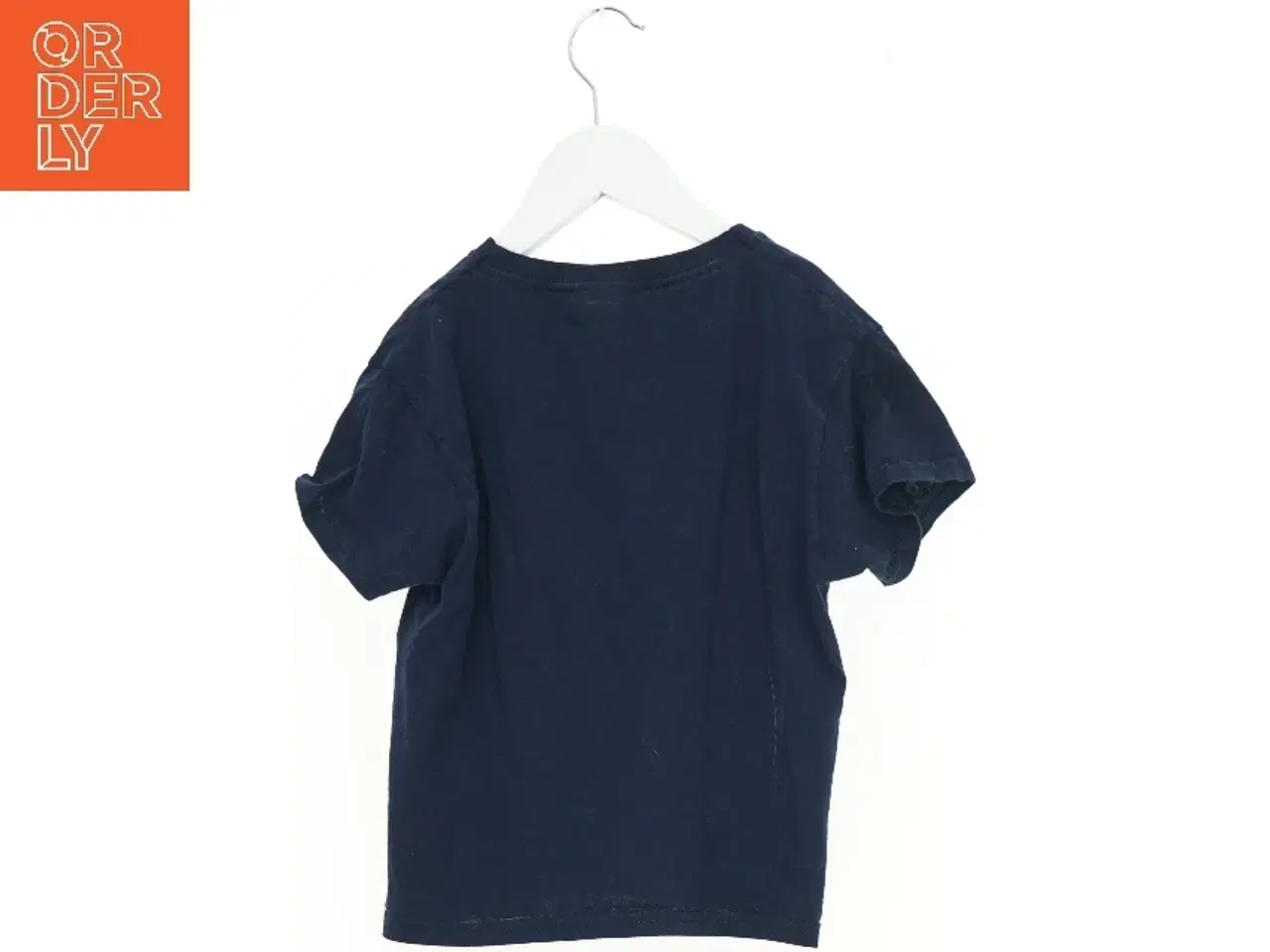 Billede 2 - T-Shirt fra Fruit of the loom (str. 104 cm)